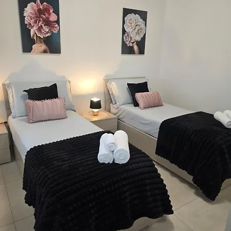 Raymihome Apartments-parking Privato *