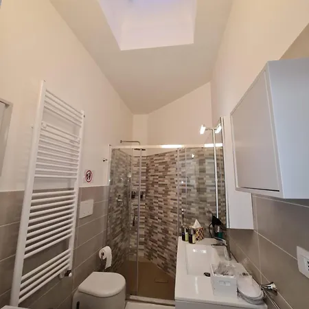 Raymihome Apartments-parking Privato