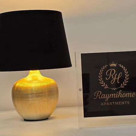 Raymihome Apartments-parking Privato