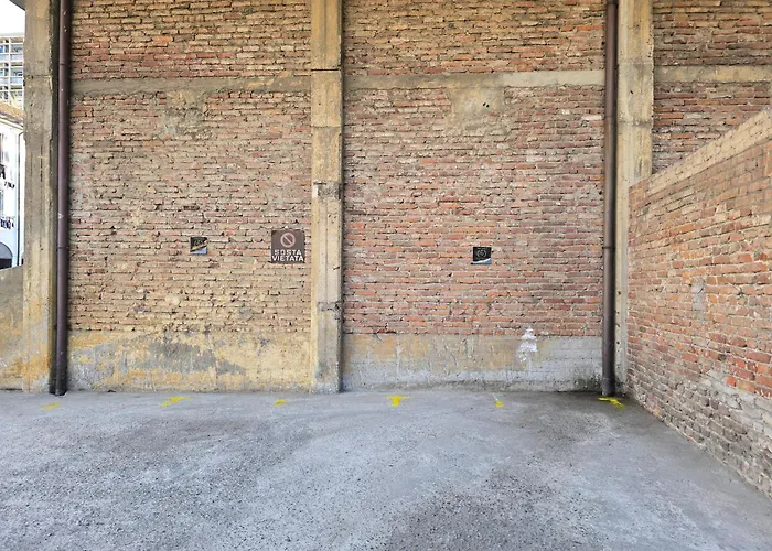 Raymihome Apartments-parking Privato *