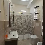 Raymihome Apartments-parking Privato Apartamento